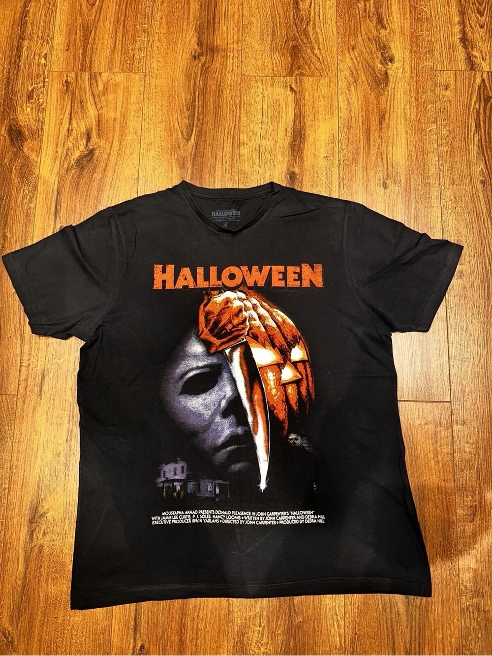Gildan Black Halloween Graphic Tee with Orange Pumpkin & Mask